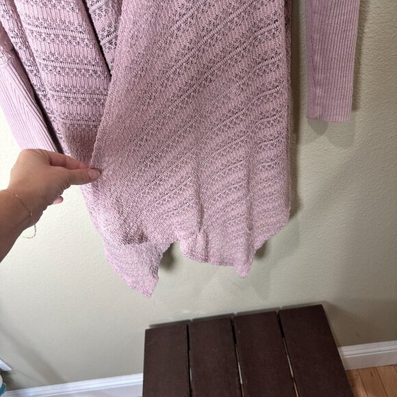 PAINTED THREADS Open Weave Drape Front Blush Pink Cardigan Size Medium - Picture 6 of 8